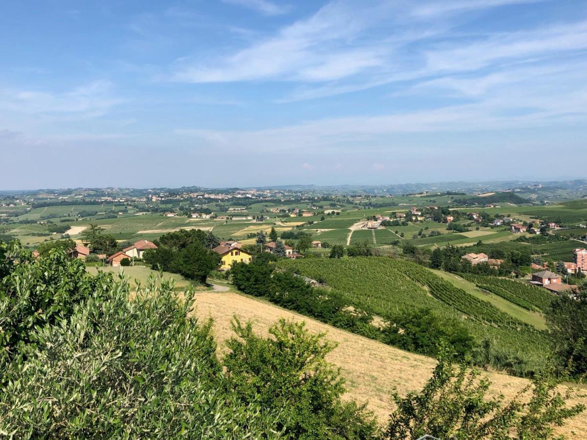 مبيت وإفطار كوستيليولي دستي Cascina San Michele المظهر الخارجي الصورة